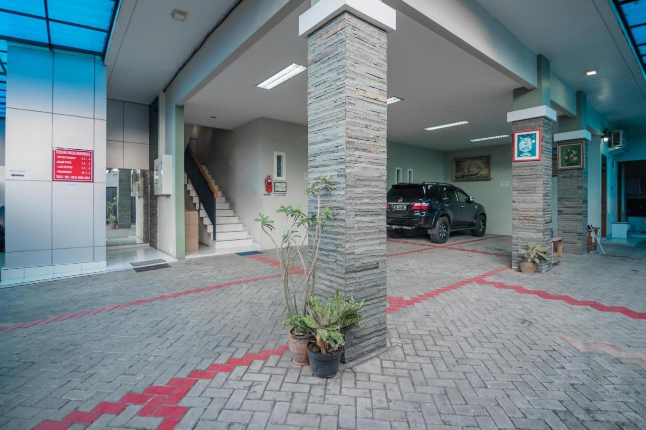 Reddoorz Plus Near Semanggi Jakarta Exterior photo